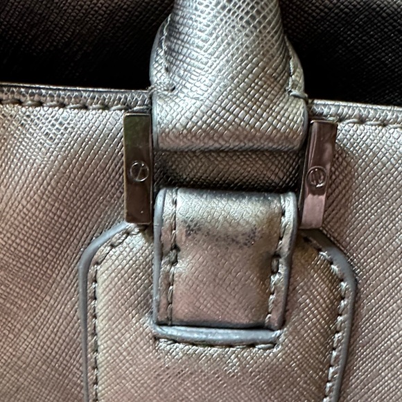 Tory Burch Shimmering Silver Tote - Picture 7 of 16